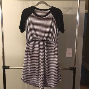 Maternity/Nursing Gown